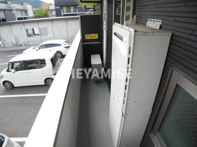 MODERN PALAZZO 諫早Luceのバルコニー