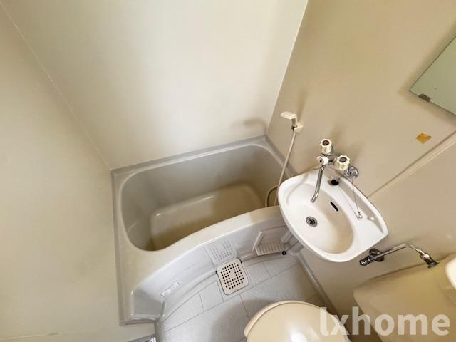 大池5番館の浴室|コンパクトで使いやすいお風呂です