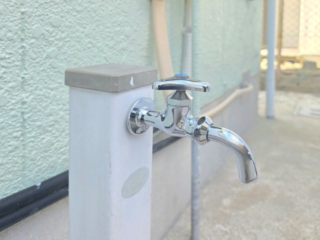阪南市山中渓　中古戸建の設備|屋外水栓は新品に交換