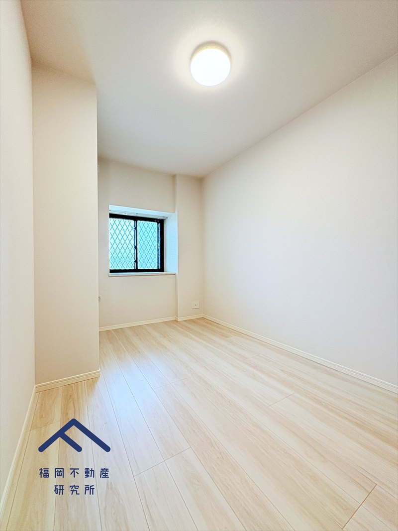 ネオス千鳥ザ・プレイスの洋室