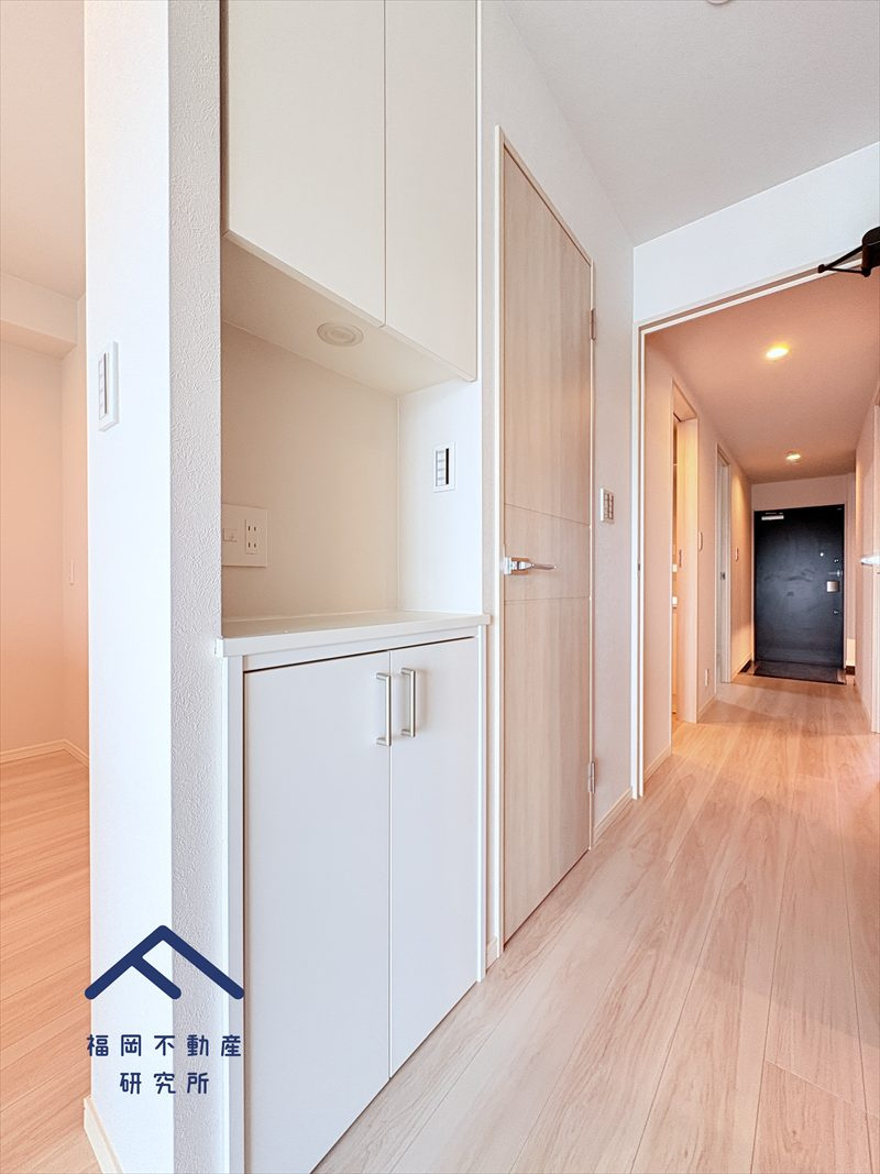 ネオス千鳥ザ・プレイスの玄関