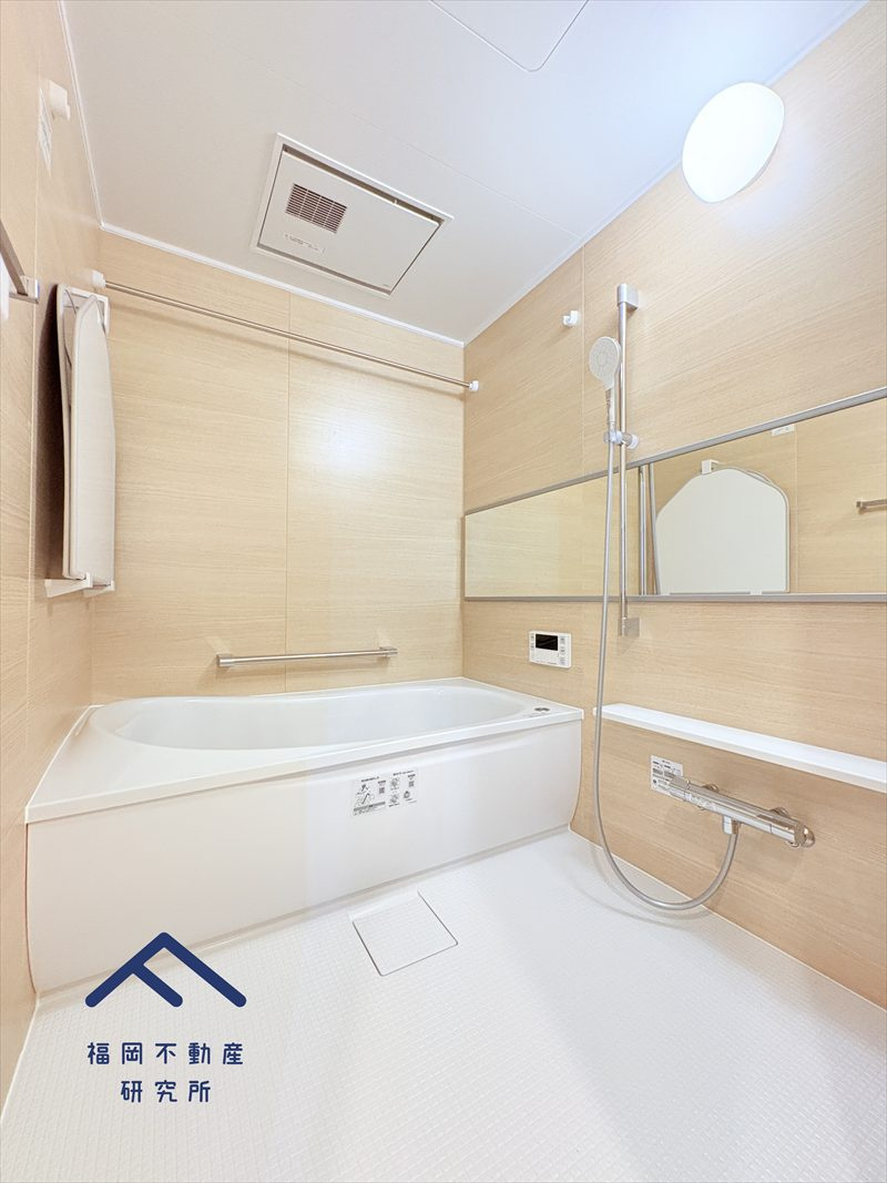 ネオス千鳥ザ・プレイスの浴室