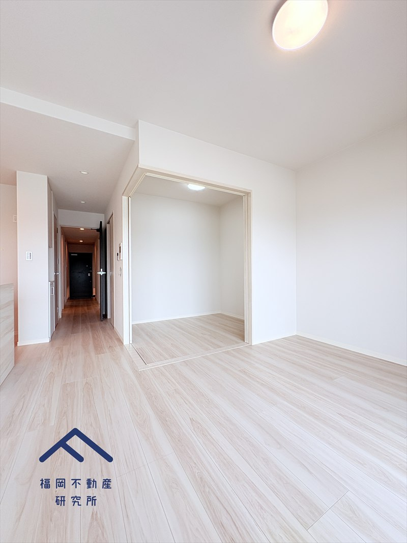 ネオス千鳥ザ・プレイスの居間・リビング