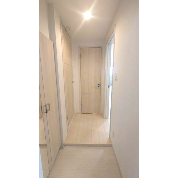 Avenir(アヴニール)の玄関