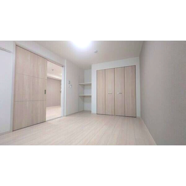 Avenir(アヴニール)の洋室