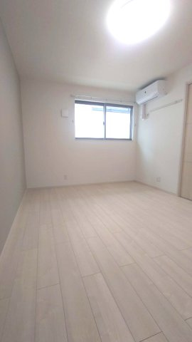 Avenir(アヴニール)の洋室