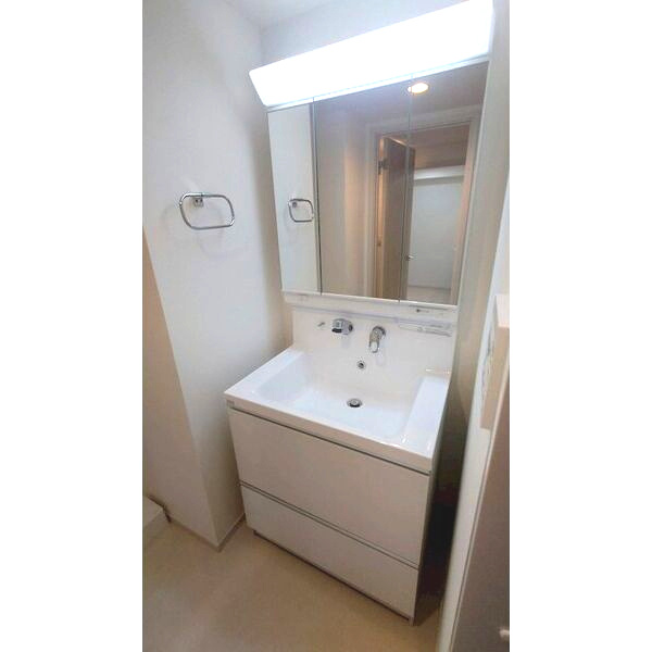 Avenir(アヴニール)の独立洗面台