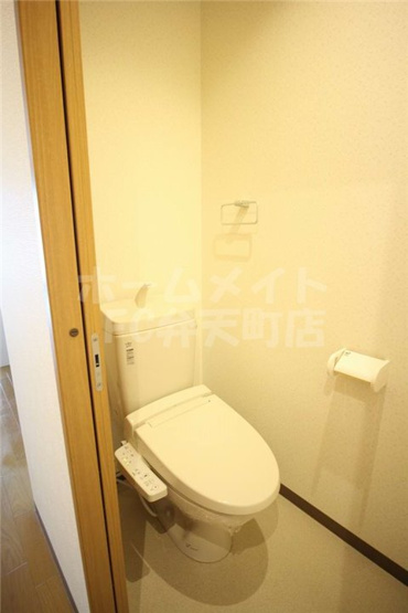 【トイレ】 | エグゼ大阪BAY | シンプルで使いやすいトイレです