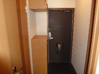 【玄関】 | メルヴェーユ | 玄関