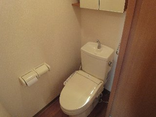 【トイレ】 | メルヴェーユ | シャワー付トイレ