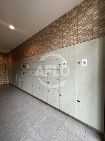 キングスクエアランドレックスC棟　市岡小学校の設備|キングスクエアランドレックスC棟　宅配ボックス