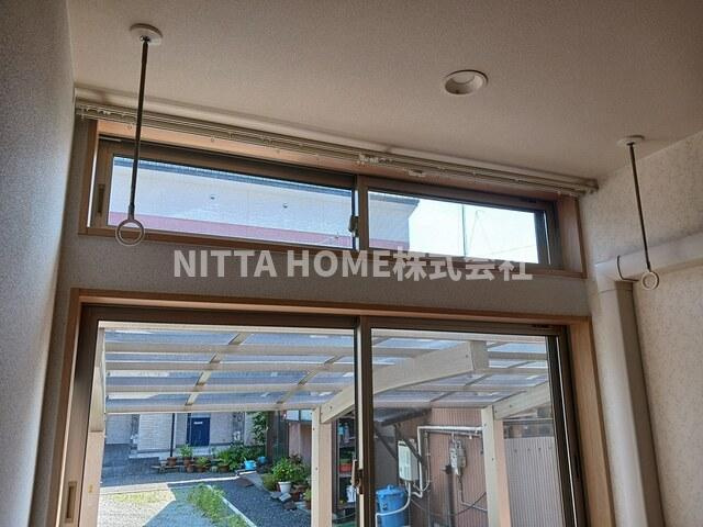 ナリッシュのその他|便利な室内物干しが付いています( ^^)