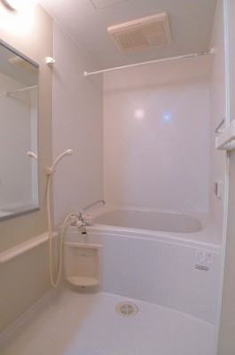 【浴室】 | ヴィヴァーチェＡ