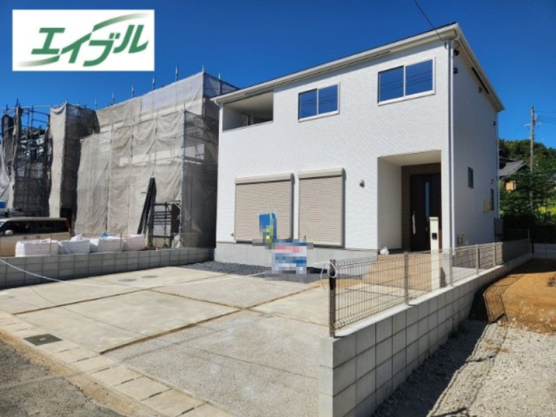 小牧市大字下末　新築戸建　3号棟の外観|南面道路のため日当たり良好