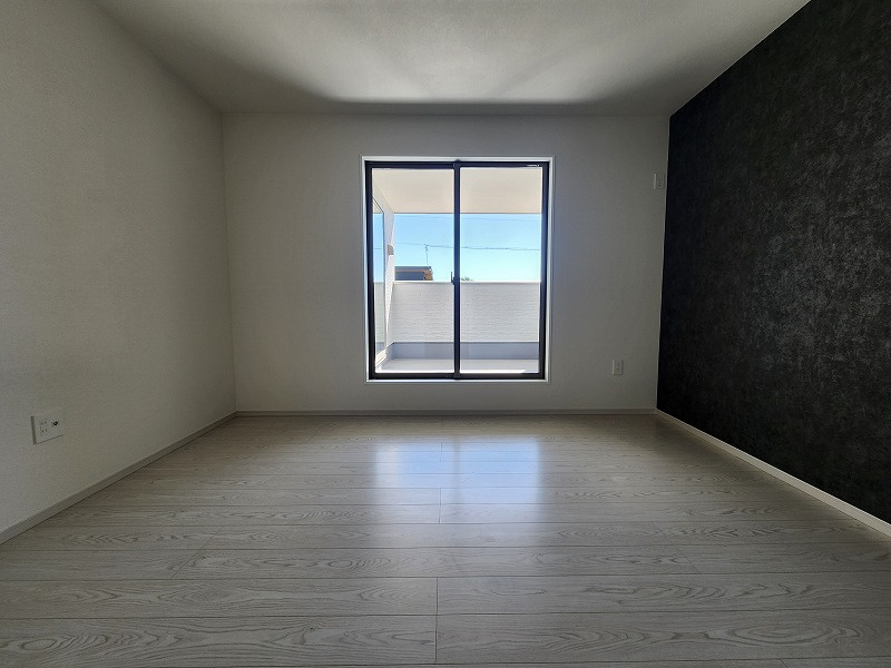 小牧市大字下末　新築戸建　3号棟の洋室|ゆったりした洋室です