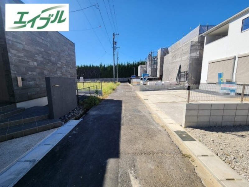 小牧市大字下末　新築戸建　3号棟の前面道路含む現地写真|前面道路含む現地写真です