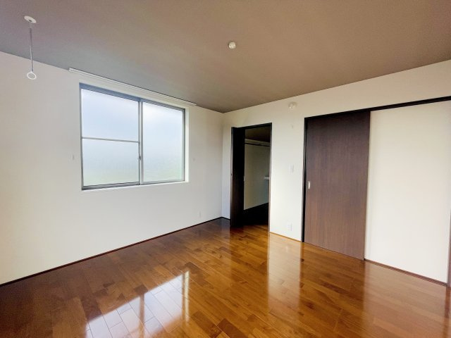 【寝室】 | 熊谷市拾六間　中古戸建