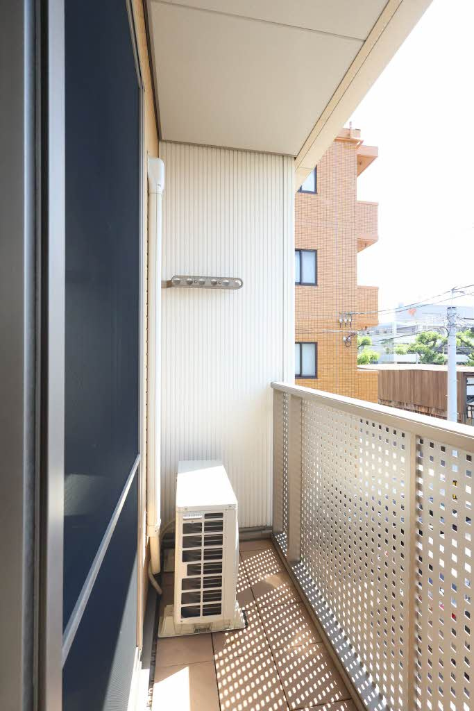 ハイライフ翠町のバルコニー|落ち着いた時間を過ごせるバルコニーです