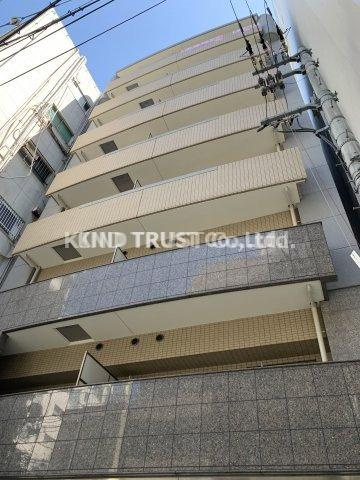 シェ・クララの外観|落ち着いた雰囲気の外観です