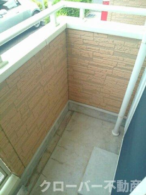 【バルコニー】 | シャン・ミリューⅢ