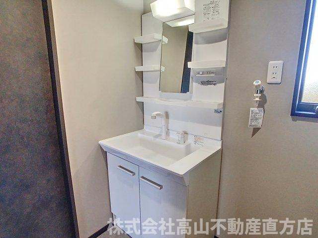 ダイワーズ感田ベースⅠの洗面所