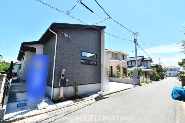 久喜市野久喜3期全1棟の前面道路含む現地写真|■私共は、強引なセールスは致しません。『今買えるから大丈夫』ではなく、『買った後の本当の幸せは何か』を考えた上でのご提案を徹底しております。どうぞお気軽にご連絡下さいませ。