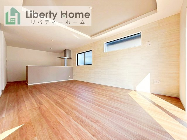 土浦市摩利山新田１期　新築戸建　１号棟の居間・リビング