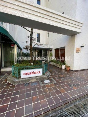 カサビアンカのエントランス|建物の内部です