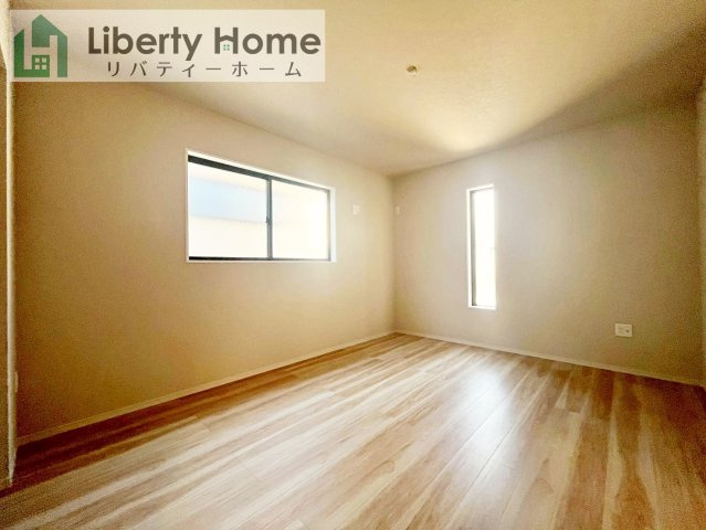 土浦市摩利山新田１期　新築戸建　2号棟の寝室