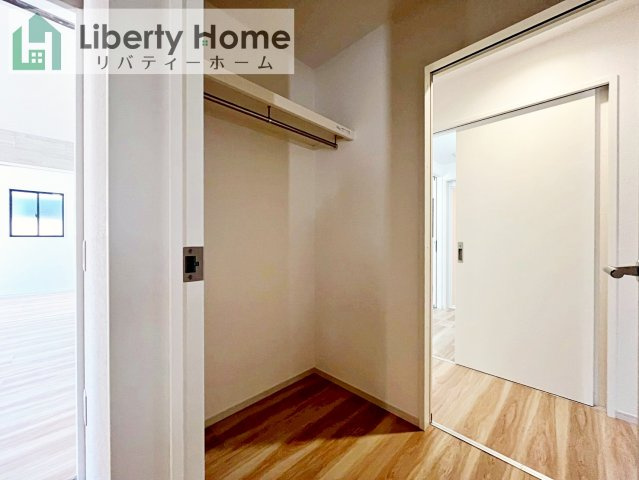 土浦市摩利山新田１期　新築戸建　2号棟の収納