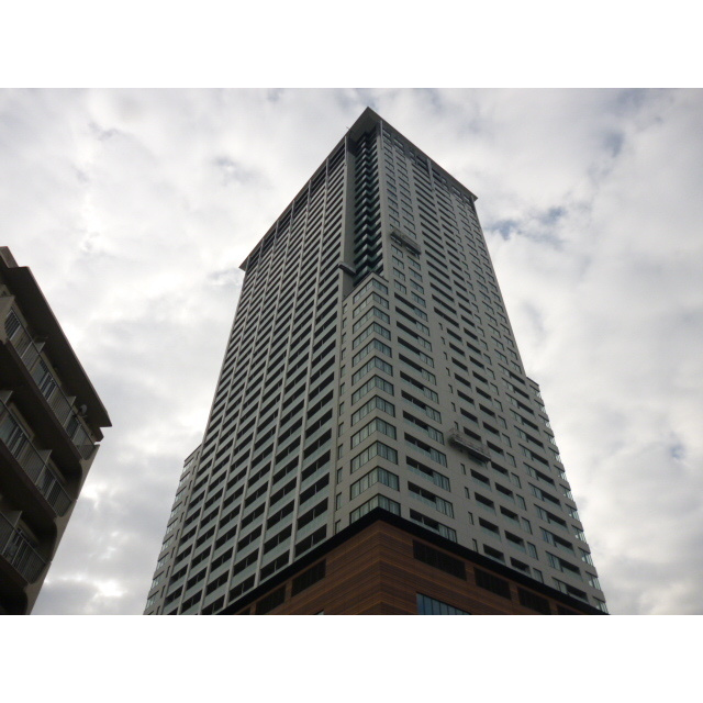 クロスエアタワー　ペントハウス／定借の外観