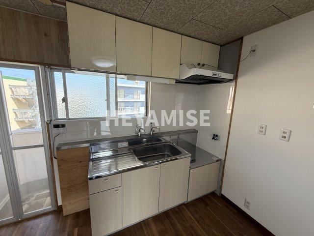 西諫早ハイツD棟のキッチン