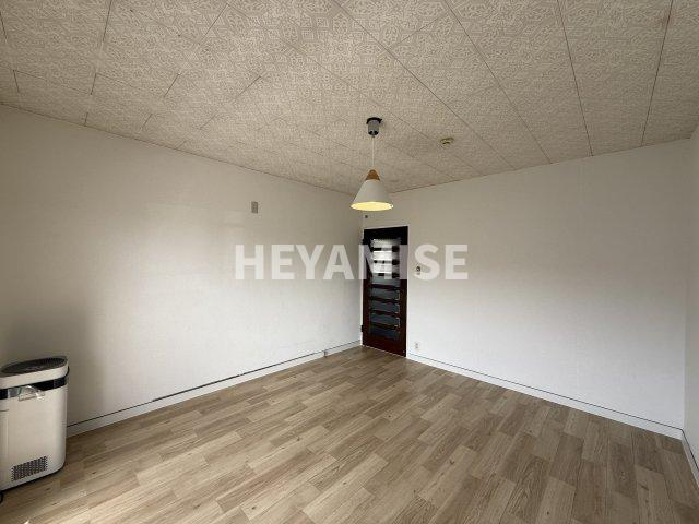 西諫早ハイツD棟の洋室