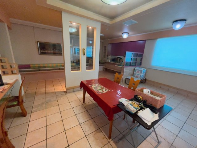 共和町2丁目店舗のロビー