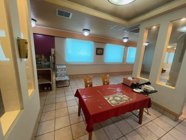 共和町2丁目店舗のロビー