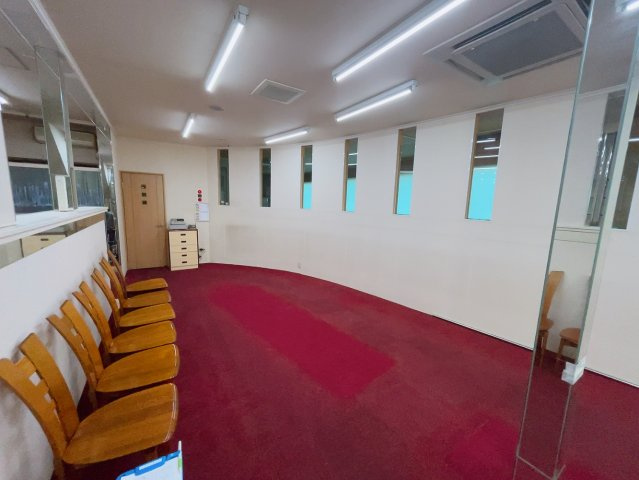 共和町2丁目店舗のロビー