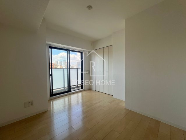 グランテージ国分町の洋室