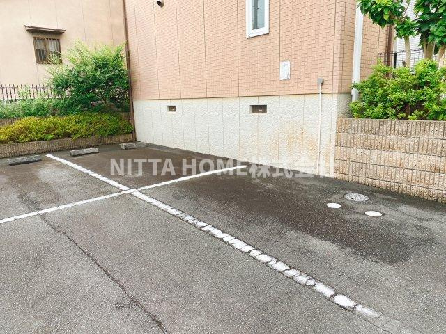 ブランシェ広峯の駐車場|敷地内に駐車場も完備◎