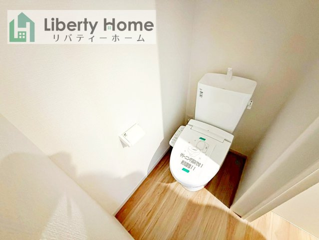 土浦市摩利山新田１期　新築戸建　3号棟のトイレ