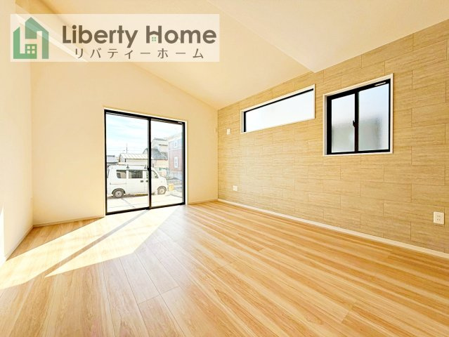 土浦市摩利山新田１期　新築戸建　3号棟の居間・リビング