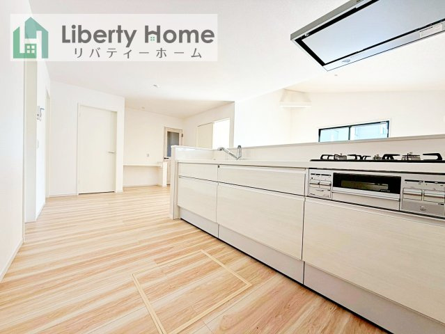 土浦市摩利山新田１期　新築戸建　3号棟のキッチン