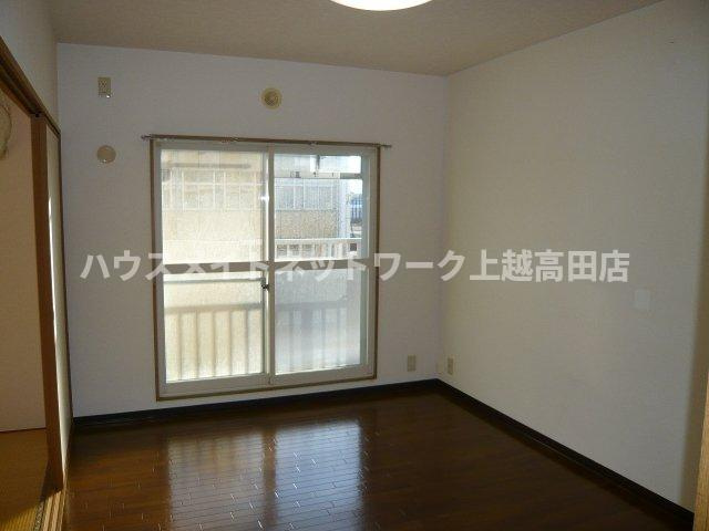 エイペックスⅠの洋室|洋室（同室タイプ１２２号室の画像を掲載）