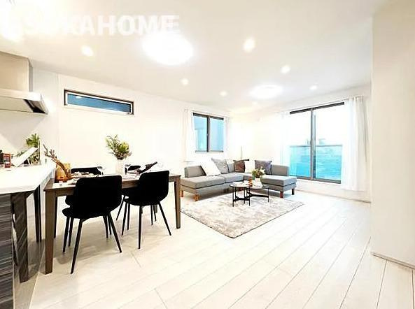 緑区東本郷６丁目 戸建ての居間・リビング