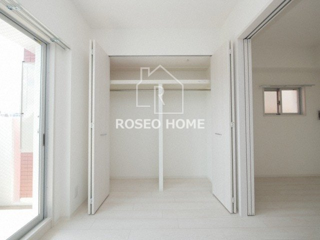 プライマル南森町パークビューの収納