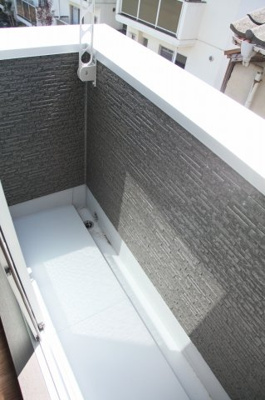 【バルコニー】 | クレオ箱崎宮前参番館 | バルコニーからの眺めを楽しみながら食事をしませんか※写真は類似です