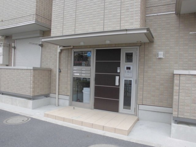 グランモアⅡのエントランス