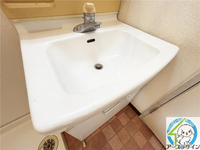 シャトー西明石の洗面所