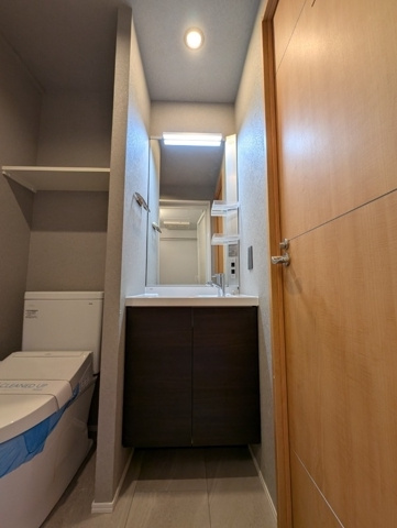 新品家具付きマンション蒲田5(KaGood東京)の独立洗面台