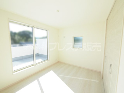 【洋室】 | 奈良市中町の新築一戸建 全２区画 | 現地写真（１号地２階洋室）