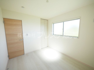 【洋室】 | 奈良市中町の新築一戸建 全２区画 | 現地写真（１号地２階洋室）